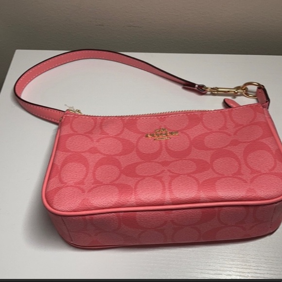 NWT Coach Nolita 19 in Signature Canvas pink lemonade - Picture 4 of 9